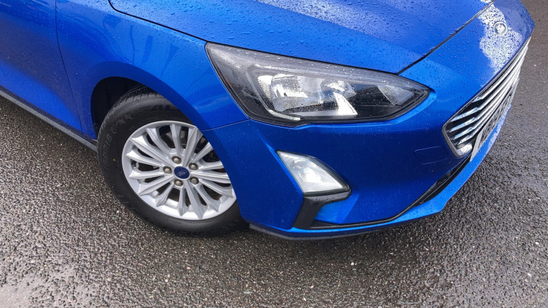 Ford Focus 1.0 EcoBoost 125 Titanium 5dr Petrol Hatchback